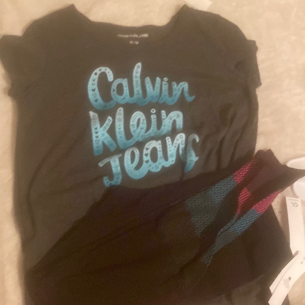 Calvin Klein jeans short sleeve and leggings set